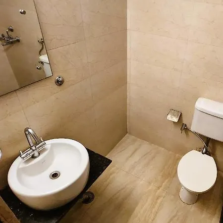 Hotel Royal Brooks-3